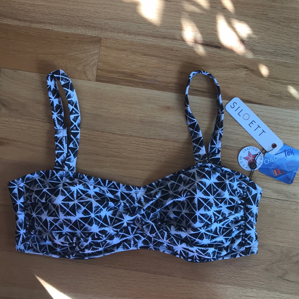 Siloett Black and White Geometric Bikini Swim Top